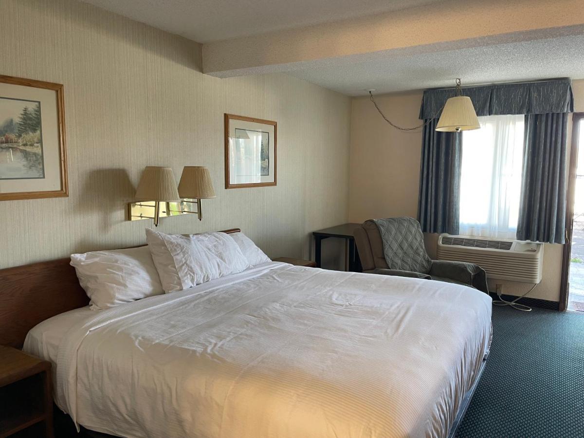Landmark Inn Osawatomie Εξωτερικό φωτογραφία